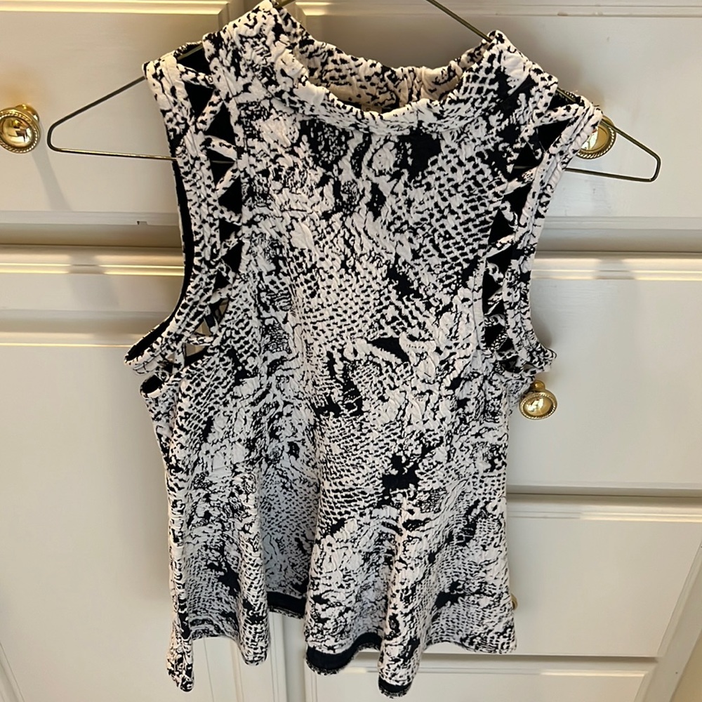 Free People Black and White top! size S